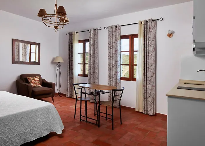 Guest house Monte Do Forno 4*